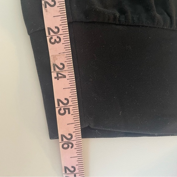 Athleta Black Salutation High Rise Jogger Athletic Pants 20623 - Picture 11 of 12